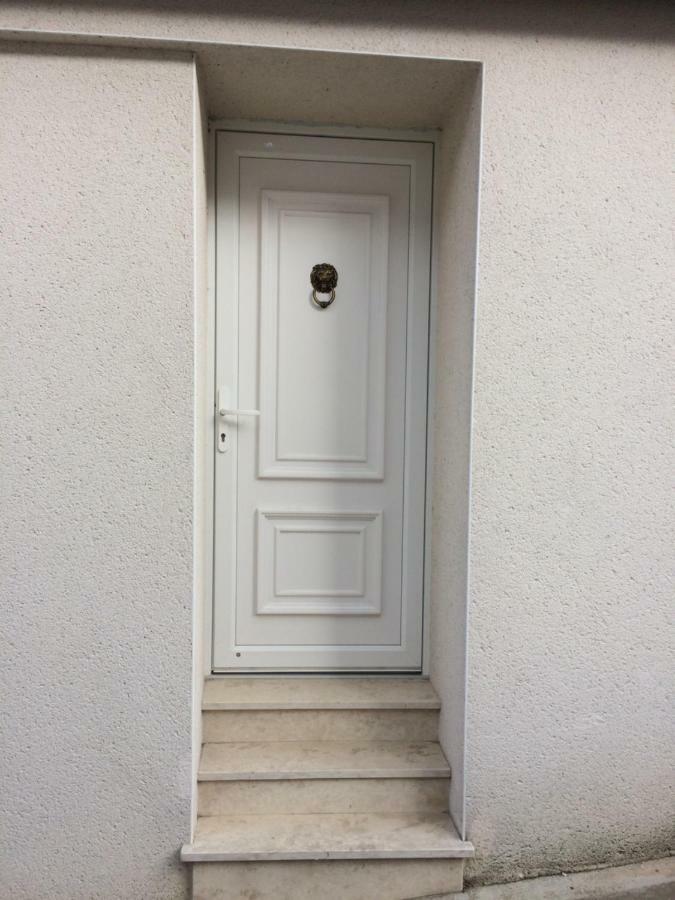 Chambres D'Hotes Karine Smej Chatillon-sur-Marne ภายนอก รูปภาพ